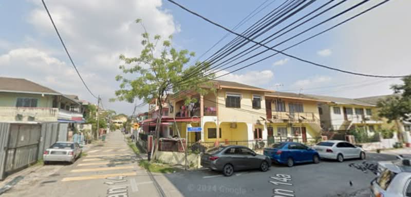 Rumah Teres untuk Dijual di Selayang (Selangor) - Ray Chang - Exterior - PropertyGuru.com.my