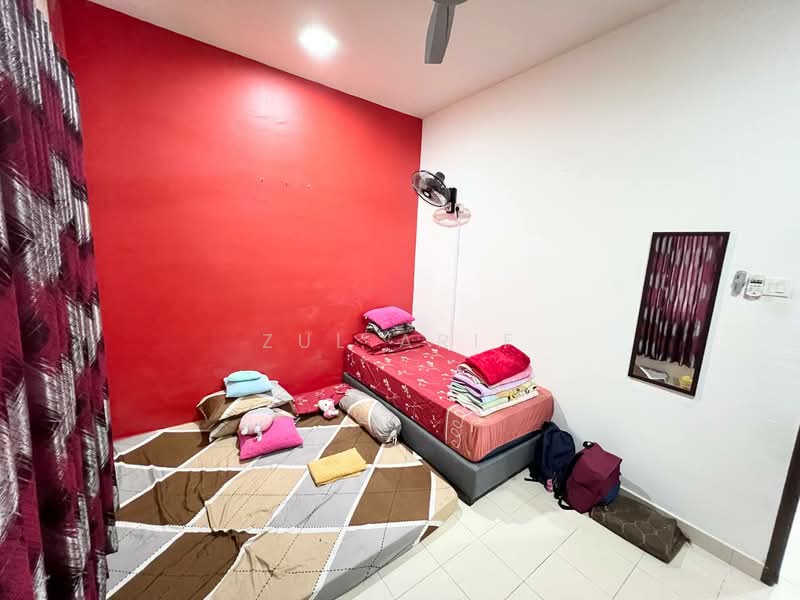 Rumah Bandar untuk Dijual di Kajang (Selangor) - Zul Arif - Bedroom - PropertyGuru.com.my