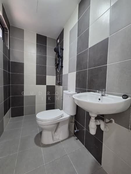 Service Residence for Sale at Residensi Mutiara Kajang 2 - Gudrotullah Ikhwan - PropertyGuru.com.my