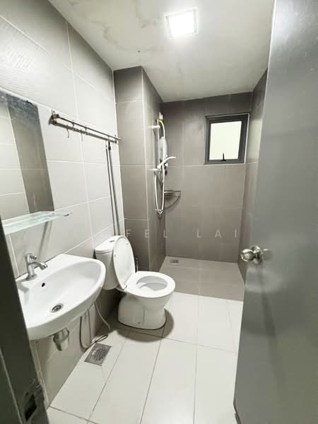 Condominium for Rent at Almyra Residences - Eiffel Lai - Bathroom - PropertyGuru.com.my