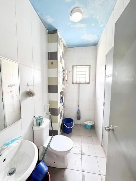Rumah Teres 2 Tingkat untuk Dijual di Taman Nusa Idaman (Iskandar Puteri (Nusajaya)) - Zephyr Khoo - Bathroom - PropertyGuru.com.my