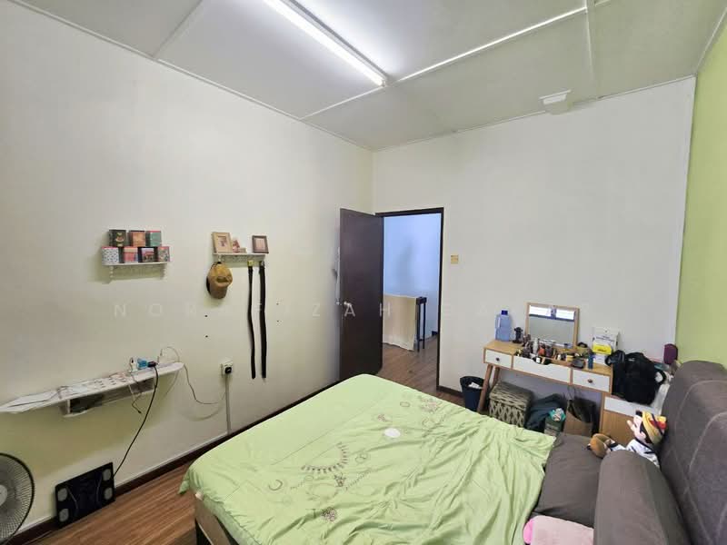 Terraced House for Sale in Taman Sri Aman (Cheras) - NoraFizah Gapar - Bedroom - PropertyGuru.com.my
