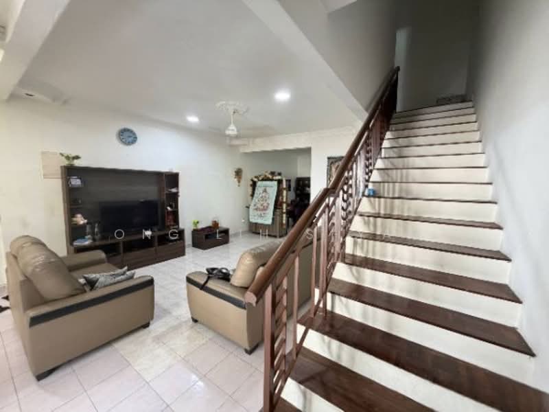 Rumah Teres 2 Tingkat untuk Dijual di Taman Mutiara Rini (Skudai) - Ong Lih Shyan - Living Room - PropertyGuru.com.my