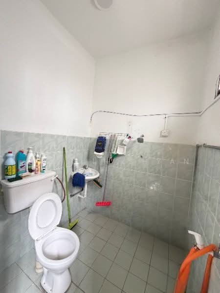 Rumah Teres 2 Tingkat untuk Dijual di Taman Mutiara Rini (Skudai) - Ong Lih Shyan - Bathroom - PropertyGuru.com.my