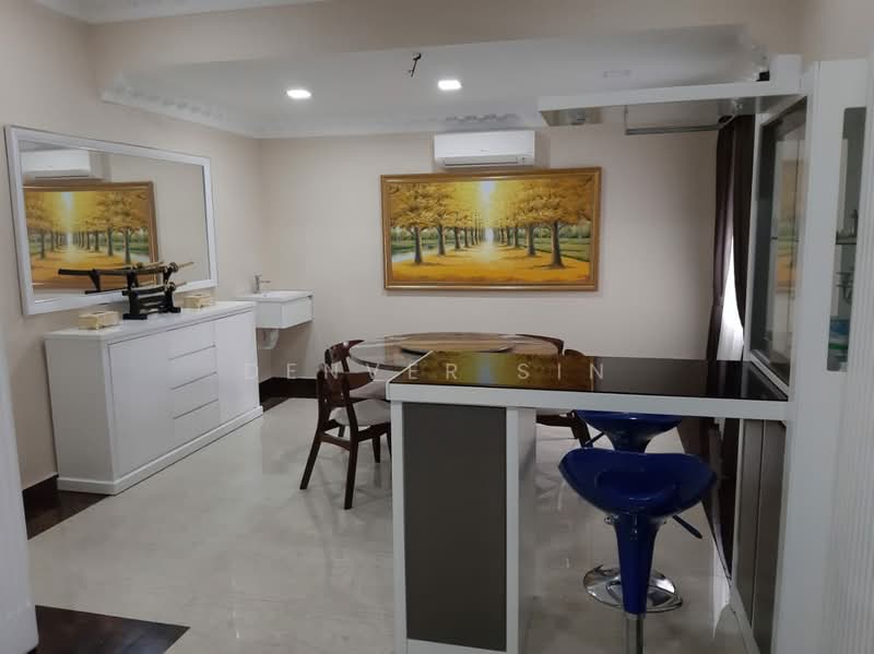 Rumah Banglo untuk Dijual di Taman Puncak Saujana (Kajang) - Denver Sin - Dining Room - PropertyGuru.com.my