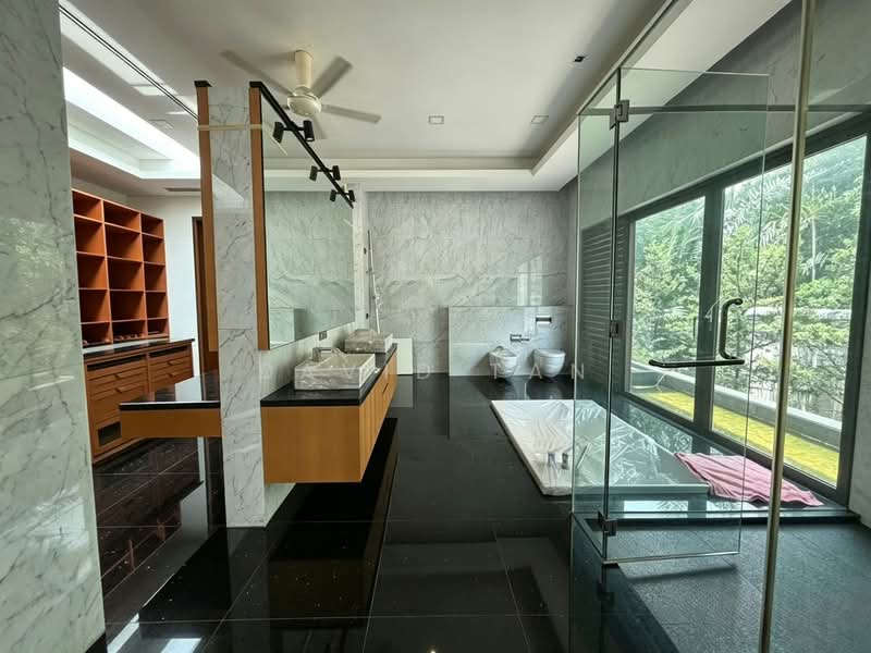 Rumah Banglo untuk Disewa di Bukit Tunku (Kenny Hills) (Kuala Lumpur) - David Tan - Bathroom - PropertyGuru.com.my