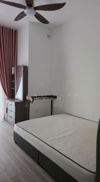Condominium for Rent at Lakefront Residence - Chai Ming Hern - Bedroom - PropertyGuru.com.my