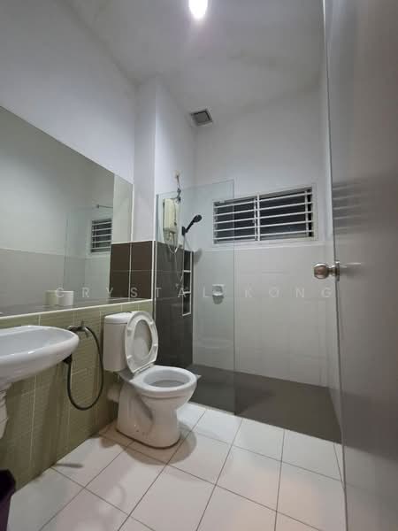 2-storey Terraced House for Sale in Taman Setia Indah (Tebrau) - Crystal Kong - Bathroom - PropertyGuru.com.my