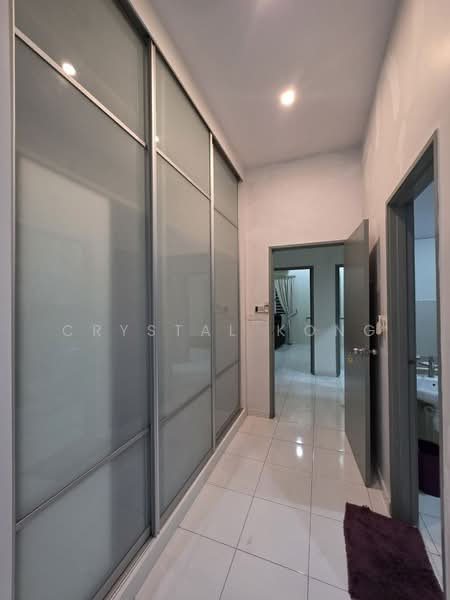 2-storey Terraced House for Sale in Taman Setia Indah (Tebrau) - Crystal Kong - Corridor - PropertyGuru.com.my