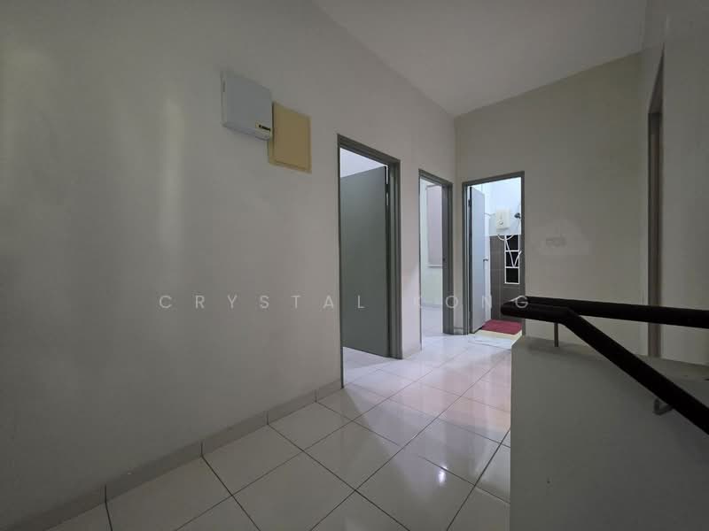 2-storey Terraced House for Sale in Taman Setia Indah (Tebrau) - Crystal Kong - Corridor - PropertyGuru.com.my