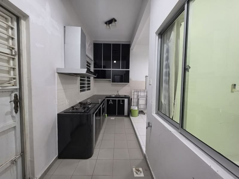 2-storey Terraced House for Sale in Taman Setia Indah (Tebrau) - Crystal Kong - Kitchen - PropertyGuru.com.my