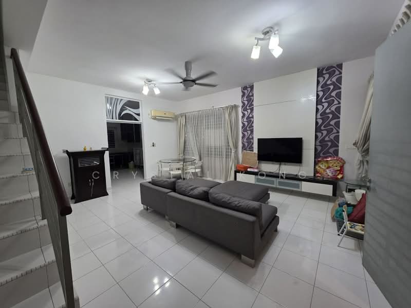 2-storey Terraced House for Sale in Taman Setia Indah (Tebrau) - Crystal Kong - Living Room - PropertyGuru.com.my
