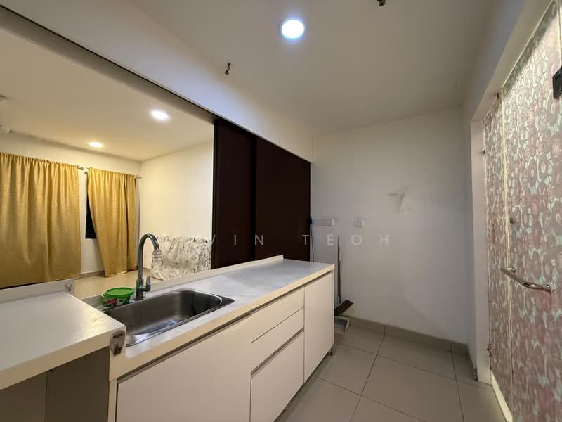 Servis Apartment untuk Dijual di Trefoil @ Setia City - Alvin Teoh - Kitchen - PropertyGuru.com.my