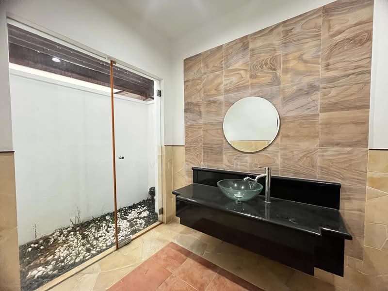 Banglo Pautan untuk Dijual di Tropicana (Petaling Jaya) - Vivian Ho - Bathroom - PropertyGuru.com.my
