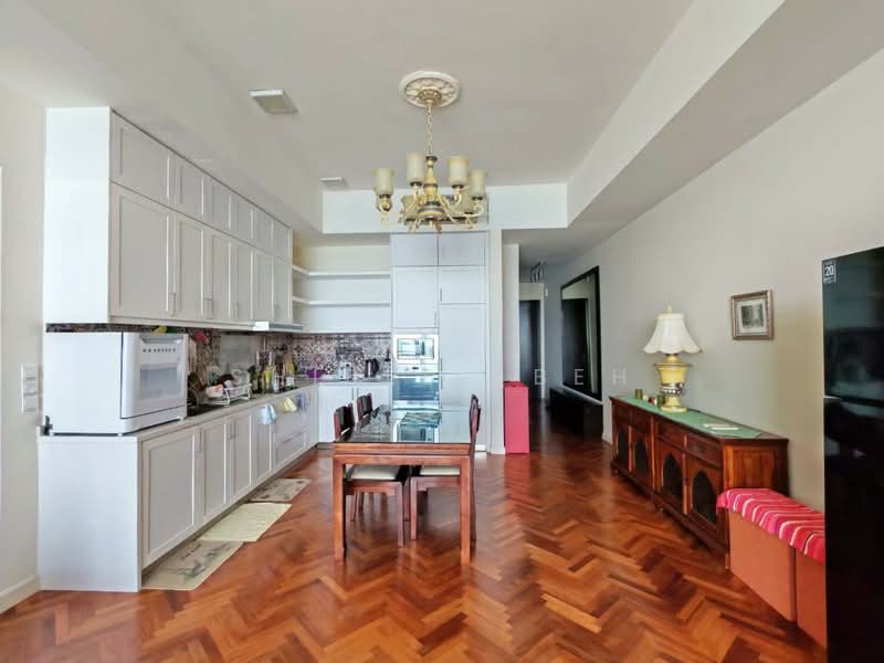 Kondominium untuk Dijual di Quayside Seafront Resort Condominiums - Shirley Beh - Kitchen - PropertyGuru.com.my