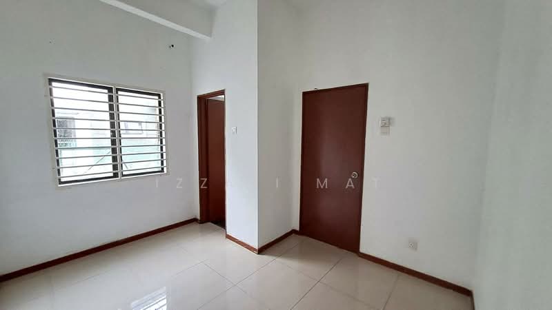 2-storey Terraced House for Sale in Taman Saujana KLIA (Sepang) - Izzati Mat - Interior - PropertyGuru.com.my