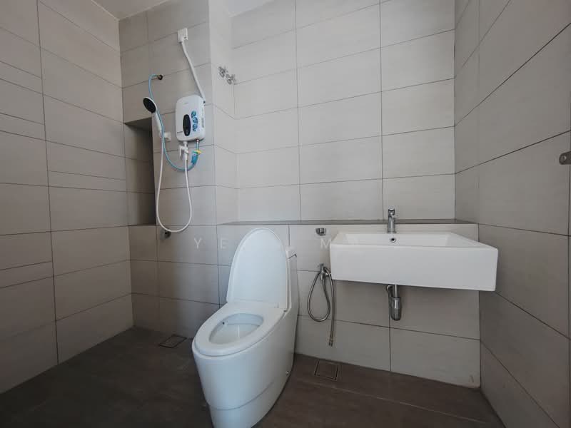 Terraced House for Rent in Kota Emerald (Rawang) - Yean Ma - Bathroom - PropertyGuru.com.my