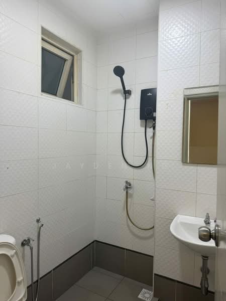 Apartment for Sale at Seasons Amara Larkin - Jayden Ng - Bathroom - PropertyGuru.com.my