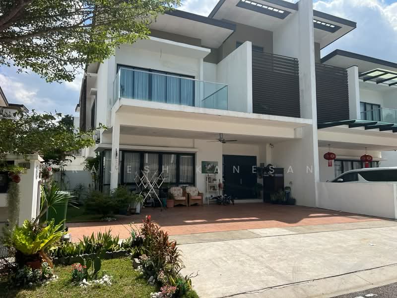 Semi-Detached House for Sale in Rawang (Selangor) - Rajesh Kanesan - Exterior - PropertyGuru.com.my