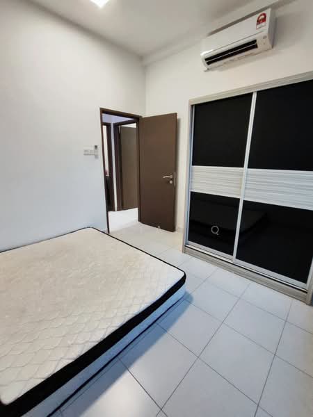 Apartment for Rent at Seri Austin Residence (Pangsapuri Seri Austin) - Vivian Q - PropertyGuru.com.my