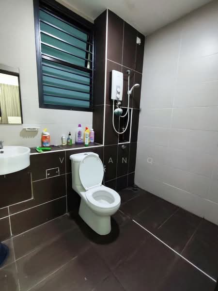 Apartment for Rent at Seri Austin Residence (Pangsapuri Seri Austin) - Vivian Q - PropertyGuru.com.my