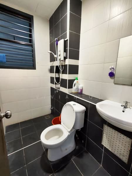Apartment for Rent at Seri Austin Residence (Pangsapuri Seri Austin) - Vivian Q - PropertyGuru.com.my