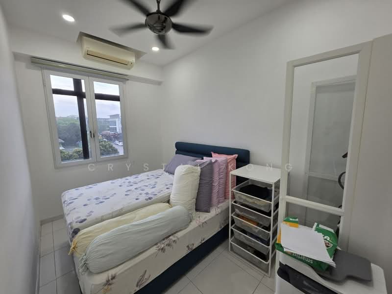 Service Residence for Sale at Sky Gardens Residences - Crystal Kong - Bedroom - PropertyGuru.com.my