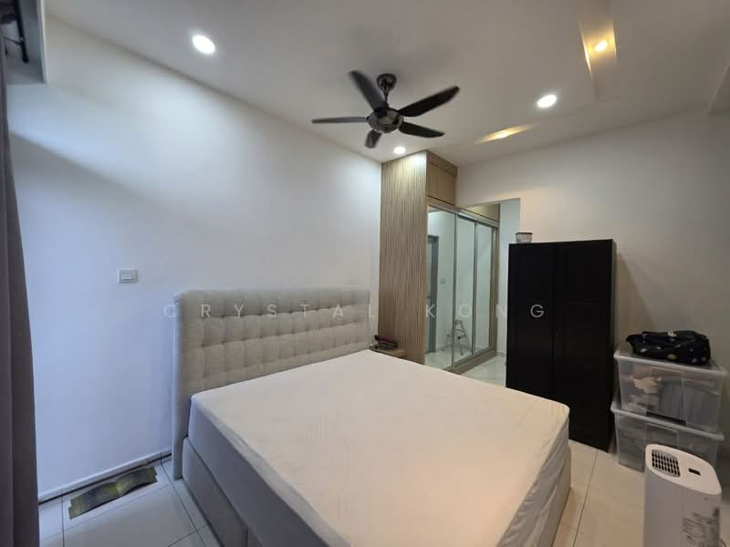 Service Residence for Sale at Sky Gardens Residences - Crystal Kong - Bedroom - PropertyGuru.com.my