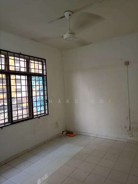 Apartment for Rent at Pangsapuri Lagoon Perdana - Richard Ooi - Interior - PropertyGuru.com.my