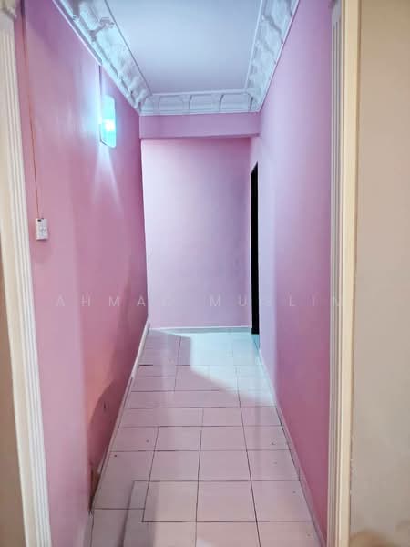 Apartment for Sale at One Selayang - Ahmad Muslim - Corridor - PropertyGuru.com.my