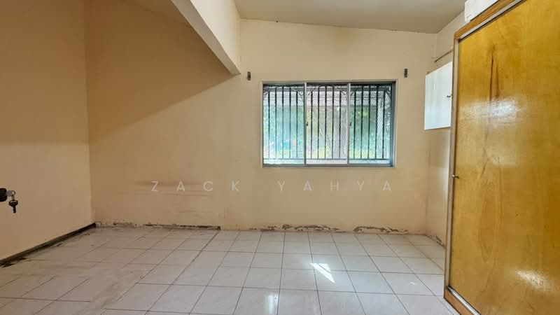 Rumah Teres 1 Tingkat untuk Dijual di Taman Seri Timah (Seri Kembangan) - Zack Yahya - PropertyGuru.com.my