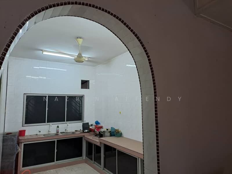 Bungalow for Sale in Taman Klang Jaya (Klang) - Nazrin Affendy - Kitchen - PropertyGuru.com.my