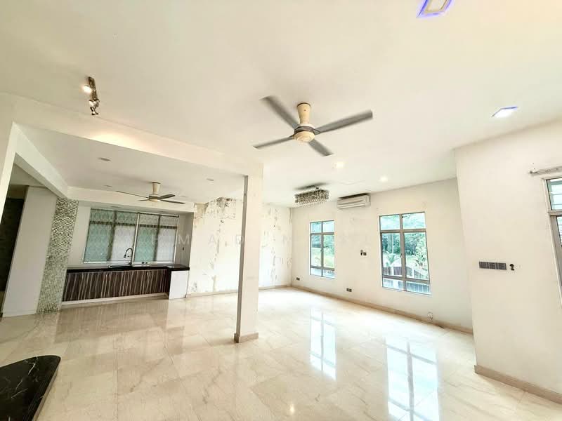 Bungalow for Sale in Kota Emerald (Rawang) - Ahmad Muslim - Living Room - PropertyGuru.com.my