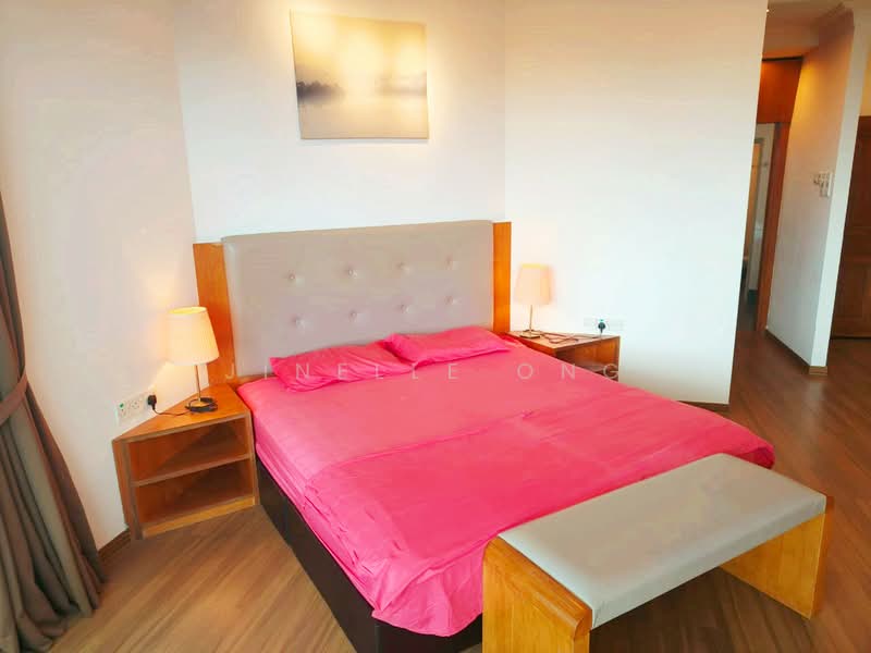 Kondominium untuk Disewa di Gurney Beach Resort - Jinelle Ong - Bedroom - PropertyGuru.com.my
