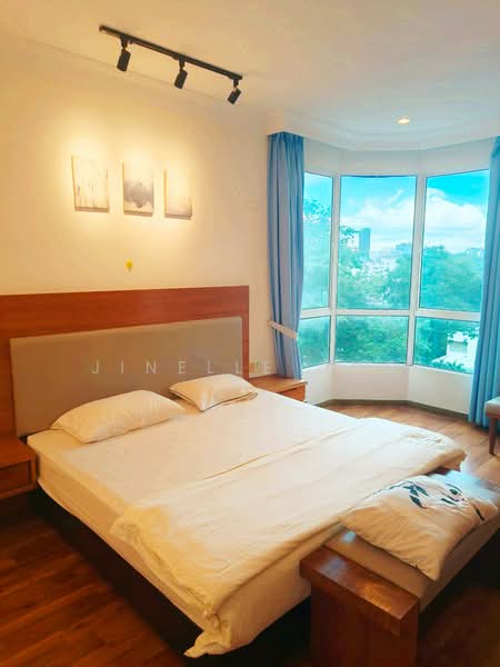 Kondominium untuk Disewa di Gurney Beach Resort - Jinelle Ong - Bedroom - PropertyGuru.com.my