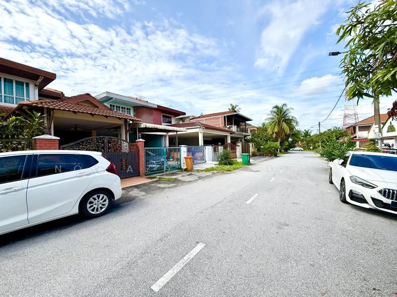 2-storey Terraced House for Sale in Seksyen 1 Bandar Baru Bangi (Bandar Baru Bangi) - Nor Azdlin Adnan - PropertyGuru.com.my