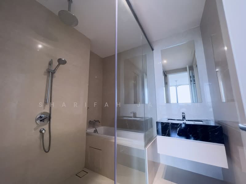 Kediaman Servis untuk Disewa di Pavilion Ceylon Hill - Sharifah Jannah - Bathroom - PropertyGuru.com.my