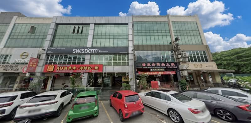 Shop for Rent in Bandar Puteri Puchong (Puchong) - Esther Tan - Exterior - PropertyGuru.com.my