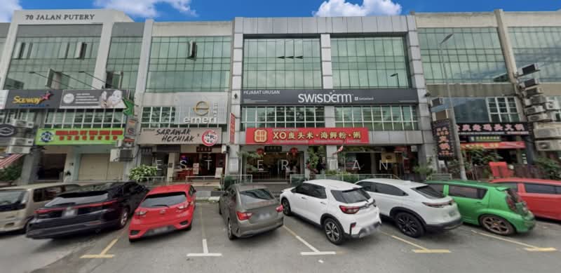 Shop for Rent in Bandar Puteri Puchong (Puchong) - Esther Tan - Exterior - PropertyGuru.com.my