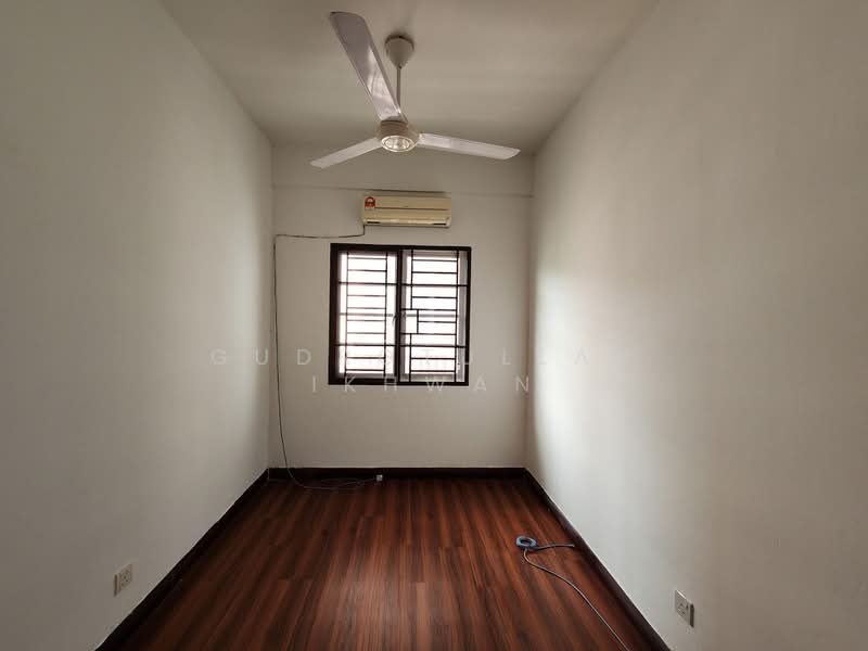 Kondominium untuk Dijual di Saujana Aster - Gudrotullah Ikhwan - Interior - PropertyGuru.com.my