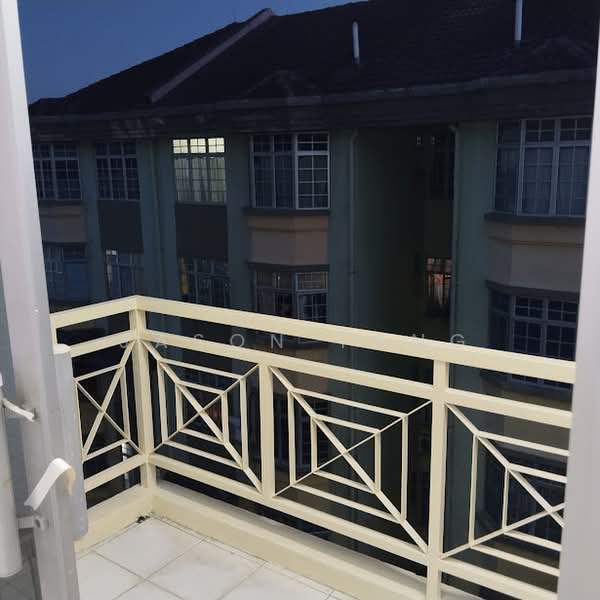 Rumah Bandar untuk Disewa di Kulai (Johor) - Jason Tang - Exterior - PropertyGuru.com.my