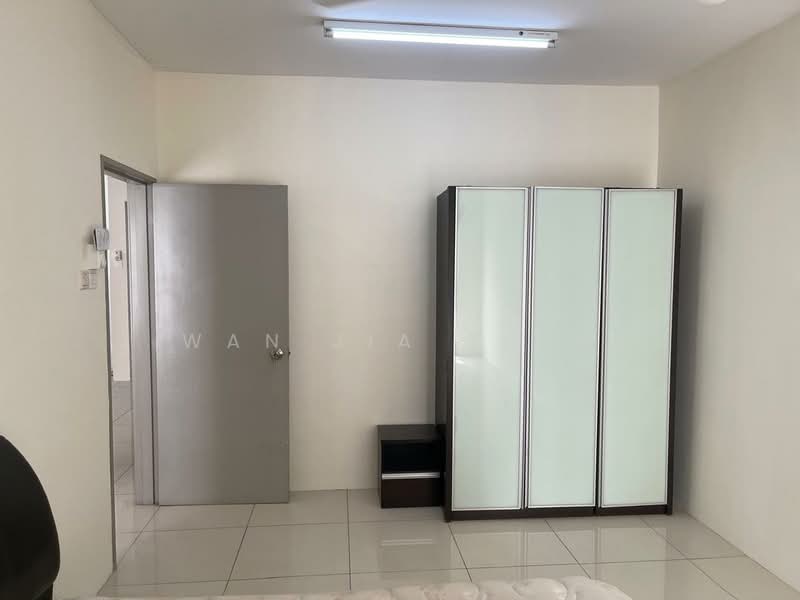 Condominium for Rent at Platinum Lake PV 20 - Wan Jia Shun - Bedroom - PropertyGuru.com.my