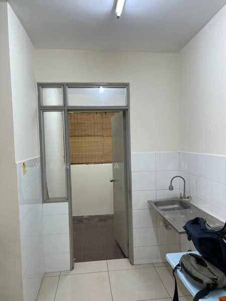 Condominium for Rent at Platinum Lake PV 20 - Wan Jia Shun - PropertyGuru.com.my