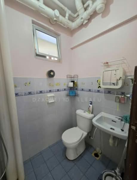 Apartment for Sale at Villa Bestari Apartment - Zoey Lee - Bathroom - PropertyGuru.com.my
