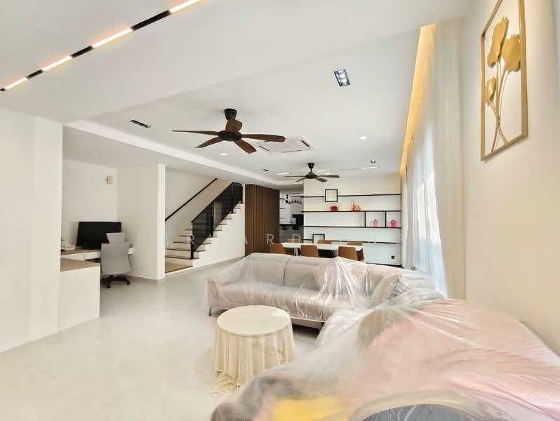 Semi-Detached House for Sale in Kota Emerald (Rawang) - Bernard Ong - Living Room - PropertyGuru.com.my
