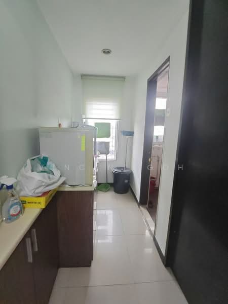 Office for Sale in Klang (Selangor) - Vincent Goh - Corridor - PropertyGuru.com.my