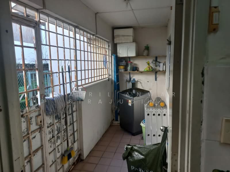 Rumah Teres untuk Dijual di Bukit Rahman Putra (Sungai Buloh) - Khairil Anwar Sirajudin - Balcony - PropertyGuru.com.my