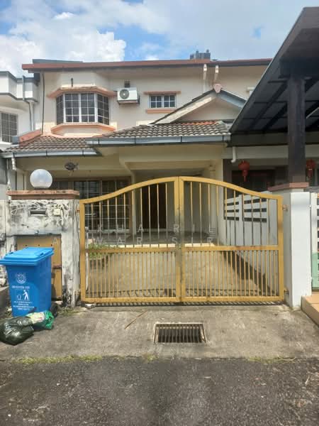 Rumah Teres untuk Dijual di Bukit Rahman Putra (Sungai Buloh) - Khairil Anwar Sirajudin - Exterior - PropertyGuru.com.my