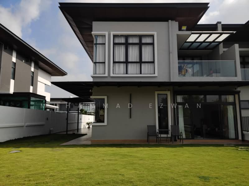 Semi-Detached House for Sale in Sungai Buloh (Selangor) - Muhammad Ezwan - Exterior - PropertyGuru.com.my