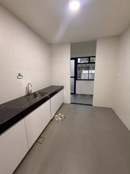 2-storey Terraced House for Rent in Johor Bahru (Johor) - Jane Ngoi - Kitchen - PropertyGuru.com.my